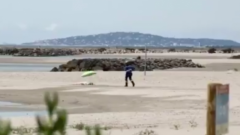 Φάρσα σε έναν αστυνομικό 