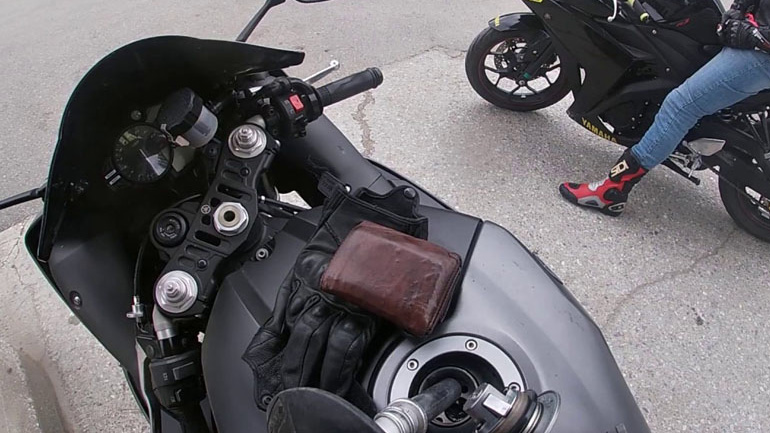 Και τώρα; Και τώρα;