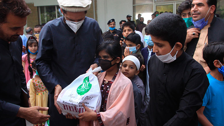 Πακιστάν: Από το Σάββατο ξεκινά η άρση των μέτρων