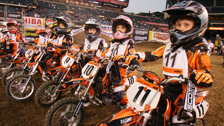 KTM Junior Racing: Φευγάτοι μπόμπιρες στα πορτοκαλί