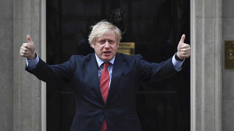 Ο Τζόνσον παραλληλίζει τον αγώνα εναντίον του κορωνοϊού με τον Β΄ Παγκόσμιο Πόλεμο