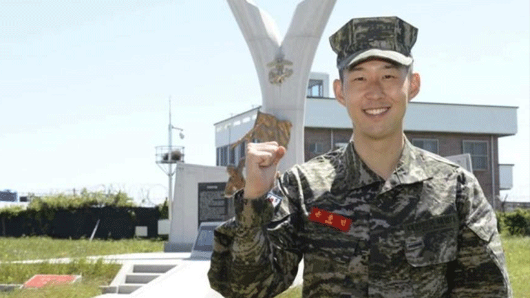 Ολοκλήρωσε τη στρατιωτική του θητεία ο Σον που διέπρεψε στο… σημάδι!