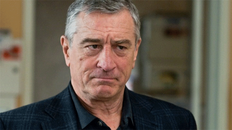 Ντε Νίρο για Τραμπ: «Ο ηλίθιος θέλει απλά να επανεκλεγεί»