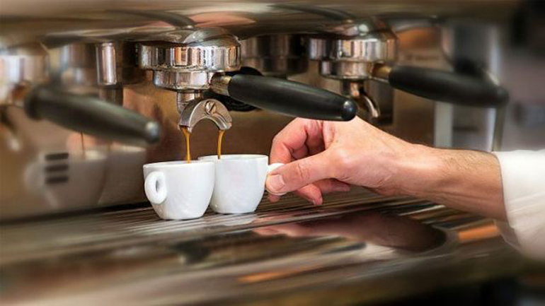 Στυλίδα: Αυτόφωρο και 5.000 ευρώ πρόστιμο σε ιδιοκτήτη καφετέριας