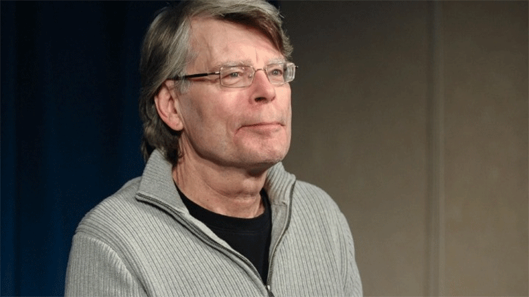 Ο Στίβεν Κινγκ ανησυχεί για ένα «εφιαλτικό σενάριο» της πανδημίας του κορωνοϊού