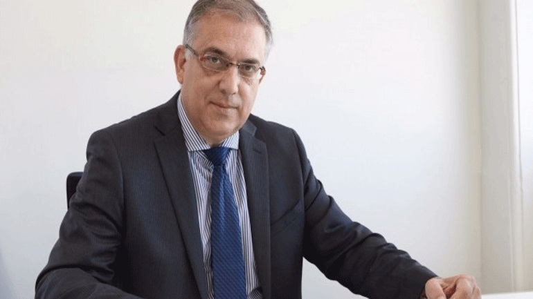 Θεοδωρικάκος: Την Τετάρτη οι ρυθμίσεις για τα τραπεζοκαθίσματα στην εστίαση