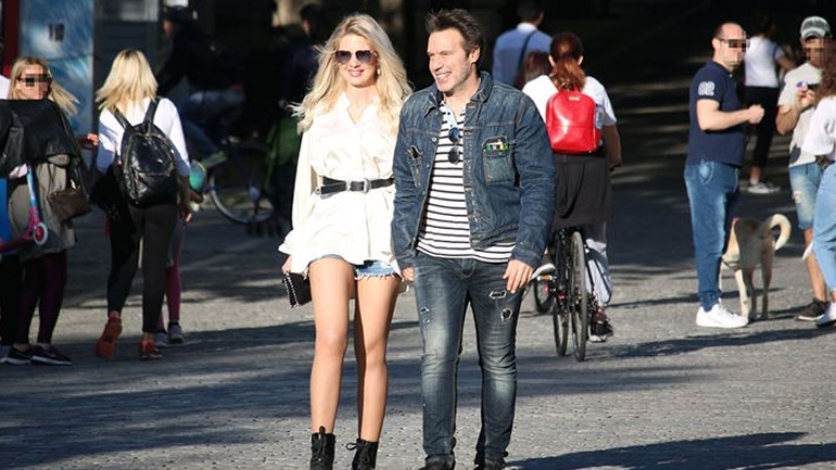 Στράτος Τζώρτζογλου – Σοφία Μαριόλα: Χεράκι – χεράκι στο κέντρο της Αθήνας!