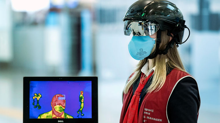 Διευθυντής ινστιτούτου φαρμακολογίας: «Οι ασθενείς με Covid-19 τώρα είναι σε λιγότερο σοβαρή κατάσταση»