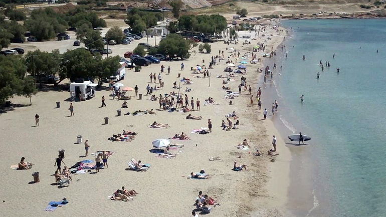 Πήγαν για … βόλτα στη Βουλιαγμένη