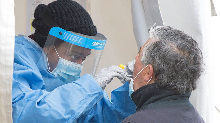 Έρευνα: Γιατί οι άνδρες υποφέρουν περισσότερο από Covid-19