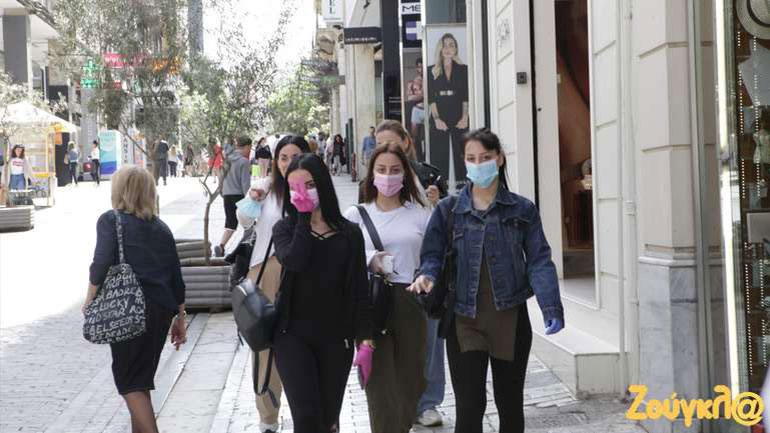 Με προσφορές ξεκίνησε η επαναλειτουργία των καταστημάτων