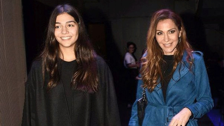 Δέσποινα Βανδή: Η τρυφερή ανάρτηση της κόρης της για τη γιορτή της μητέρας