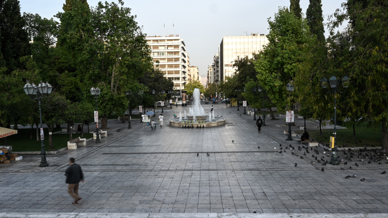 Αλλάζει όψη η Αθήνα: Που θα απαγορευτούν τα Ι.Χ. – Αλλαγές στην πλατεία Συντάγματος