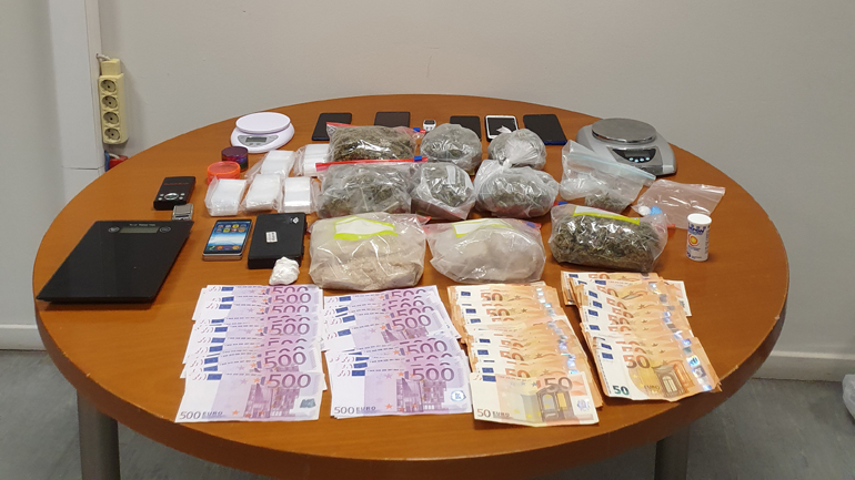 Συνελήφθησαν τρεις έμποροι ναρκωτικών στην Αττική