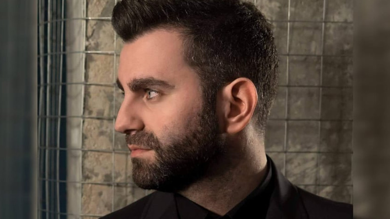 «Θέλω να είσαι εδώ»: Κυκλοφόρησε το νέο τραγούδι του Πάνου Αρχοντή