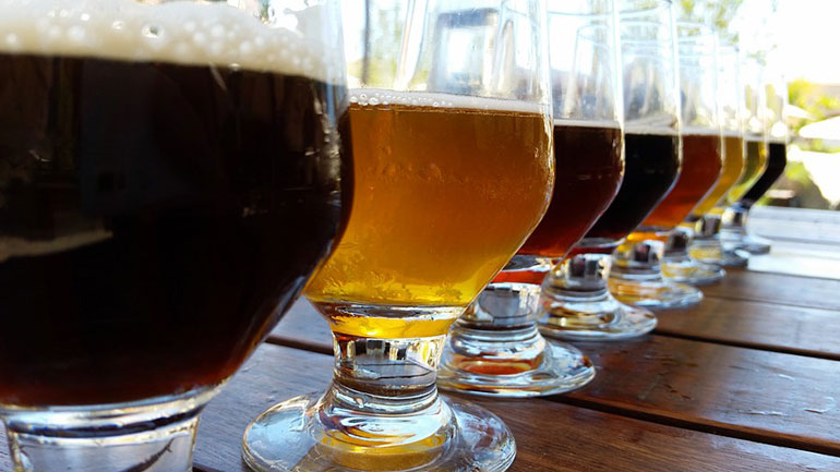 Μεξικό: 100 νεκροί από νοθευμένο αλκοόλ – Μειώθηκε η παραγωγή μπίρας λόγω κορωνοϊού