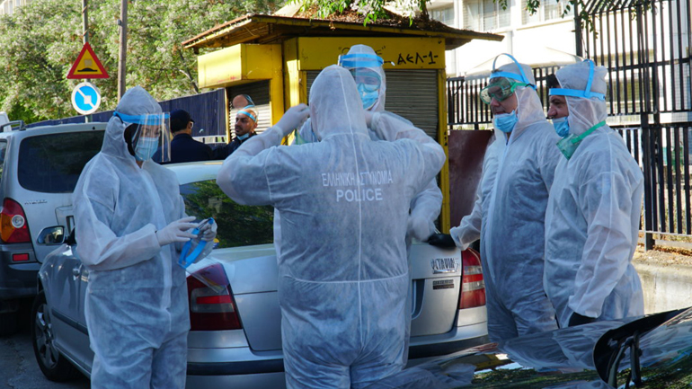 Μεγάλη επιχείρηση για την ιχνηλάτηση κρουσμάτων στη Νέα Σμύρνη Λάρισας