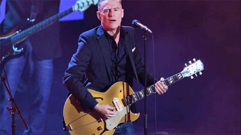 Ο Μπράιαν Άνταμς κατηγορείται για ρατσιστικές δηλώσεις κατά των Κινέζων