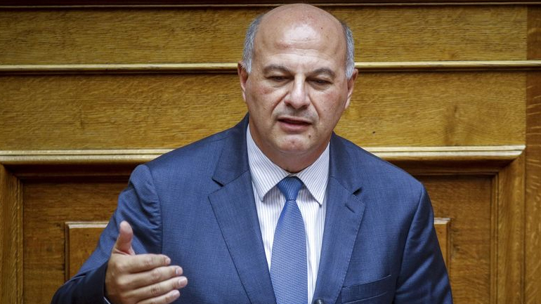 Τσιάρας: «Δεν παραγράφονται αδικήματα ενδοοικογενειακής βίας»