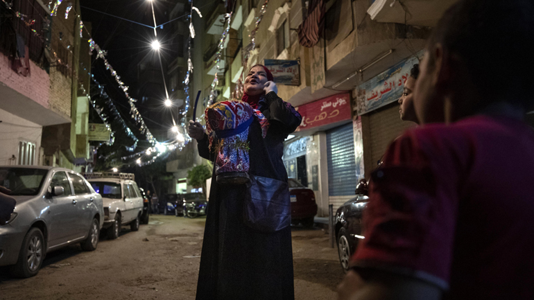 Αίγυπτος: Υποχρεωτική η χρήση προστατευτικής μάσκας στις τράπεζες από τις 17 Μαΐου