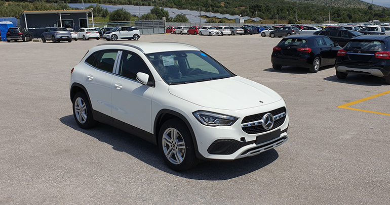 Πιο σύγχρονες οι σχεδιαστικές γραμμές της νέας Mercedes GLA