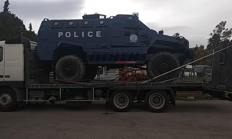 Τα συγκεκριμένα θωρακισμένα οχήματα προέρχονται από κατάσχεση...