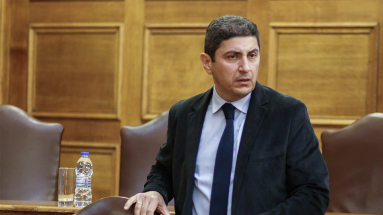 Η απάντηση του Αυγενάκη στην ΕΠΟ: «Απόφαση της κυβέρνησης, έχουν ενημερωθεί ήδη οι FIFA-UEFA»