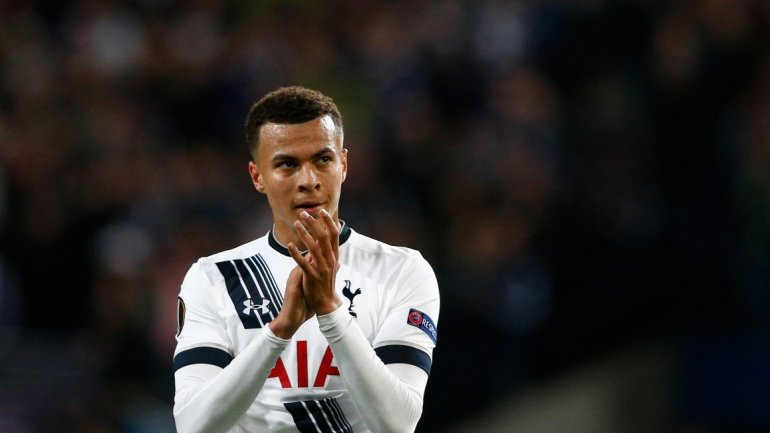 Αγγλία: Λήστεψαν τον Ντέλε Άλι μέσα στο σπίτι του