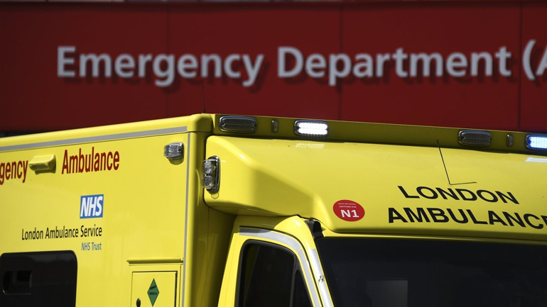 Βρετανία: Ένας 14χρονος χωρίς υποκείμενο νόσημα, που προσβλήθηκε από τον νέο κορωνοϊό, πέθανε από μια φλεγμονώδη ασθένεια