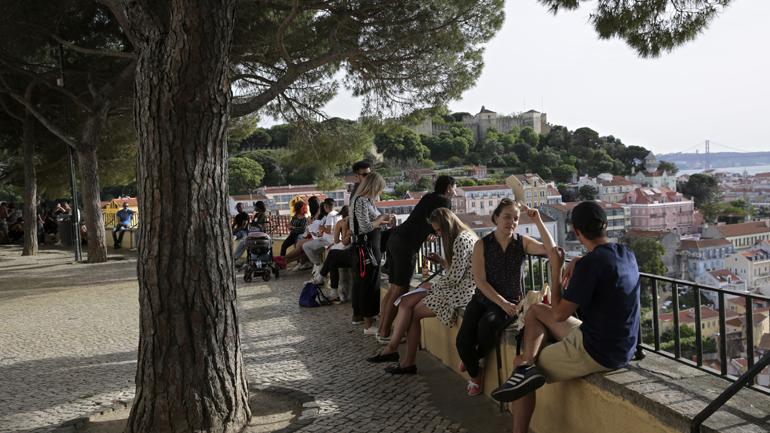Πορτογαλία: Ανοίγουν και πάλι στις 6 Ιουνίου οι παραλίες