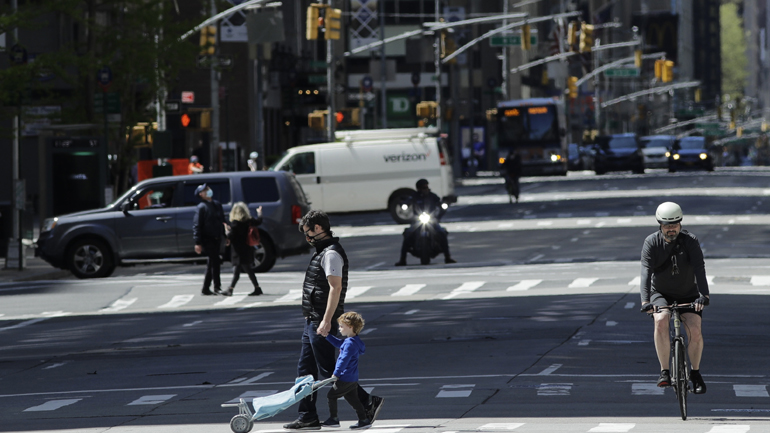 ΗΠΑ-Covid-19: Στους 1.754 οι νεκροί σε 24 ώρες