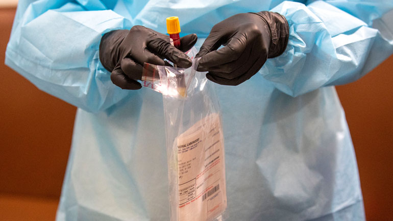 Η ακροδεξιά «χρεοκοπεί» μέσω covid-19