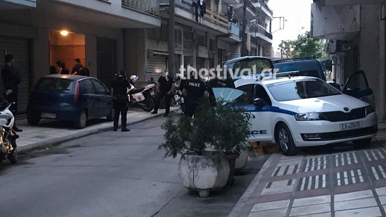 Θεσσαλονίκη: Μαχαιρώματα, ξύλο και προσαγωγές στη Μοναστηρίου