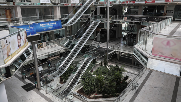 Ανοίγουν από Δευτέρα τα εμπορικά κέντρα