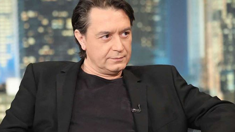 Ο Γιάννης Κότσιρας μιλάει για την απώλεια της μητέρας του εν μέσω της πανδημίας του κορωνοϊού