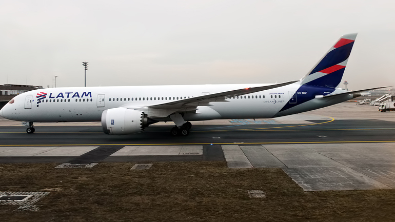 Η LATAM Airlines απολύει 1.400 υπαλλήλους της σε Χιλή, Κολομβία, Ισημερινό και Περού