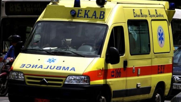 Πύργος: Ηλικιωμένος εντοπίστηκε χωρίς τις αισθήσεις του έπειτα από φωτιά μέσα στο σπίτι του