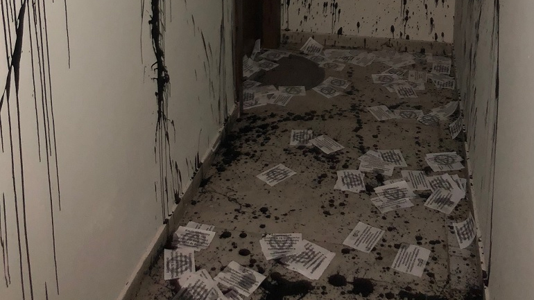 Επίθεση με μαύρες μπογιές σε γραφείο βουλευτή της ΝΔ στη Θεσσαλονίκη