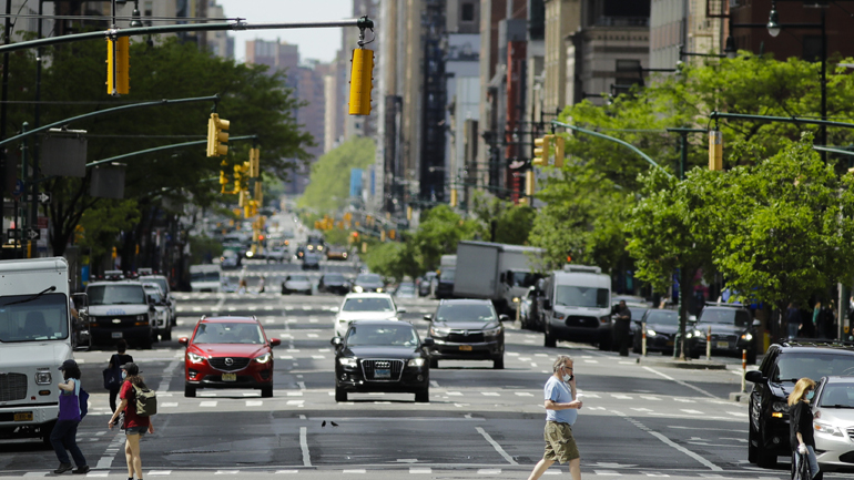 Covid-19: Στους 1.237 οι νεκροί σε 24 ώρες στις ΗΠΑ
