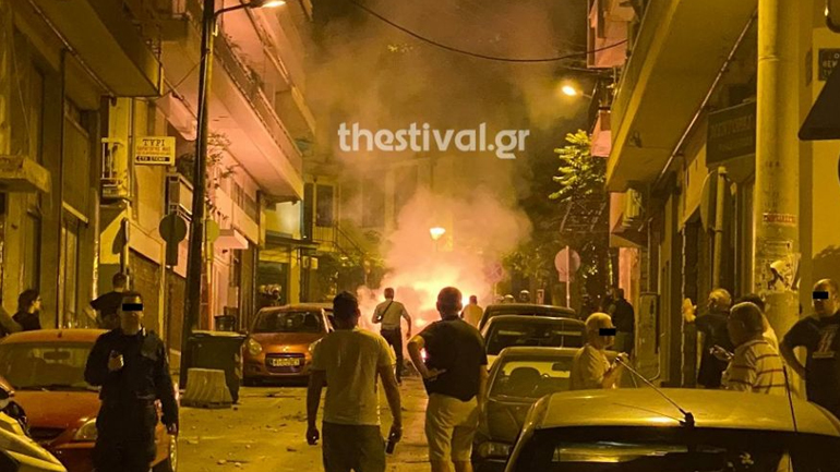 Θεσσαλονίκη: Επίθεση με μολότοφ σε διμοιρίες των ΜΑΤ