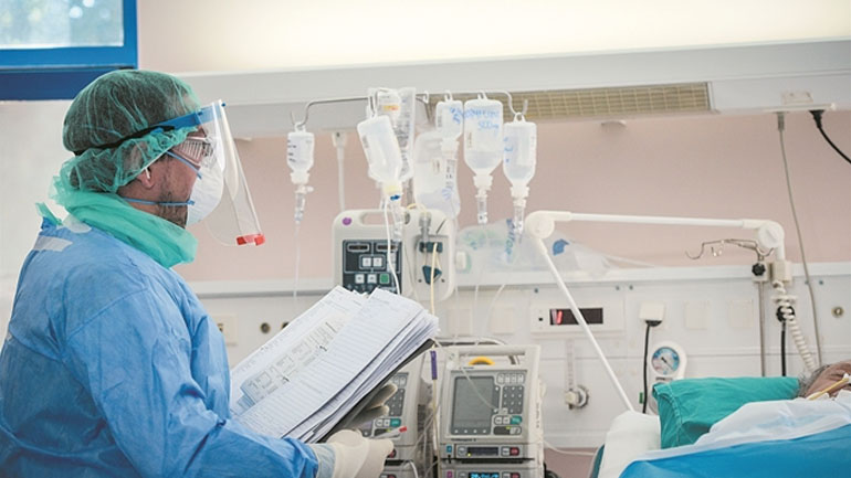 Στους 163 οι νεκροί από κορωνοϊό – Κατέληξε γυναίκα 46 ετών Στους 163 οι νεκροί από κορωνοϊό – Κατέληξε γυναίκα 46 ετών