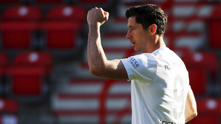 Μπάγερν: Έφτασε τα 40 γκολ για πέμπτη διαδοχική χρονιά ο Λεβαντόφσκι! Μπάγερν: Έφτασε τα 40 γκολ για πέμπτη διαδοχική χρονιά ο Λεβαντόφσκι!