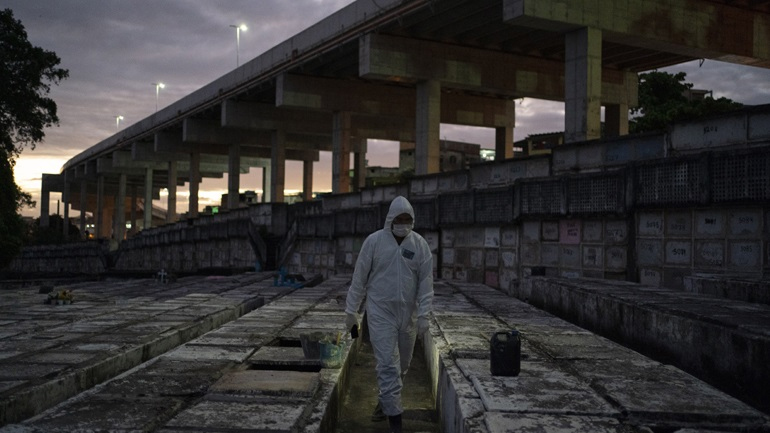 Covid-19: 485 νέοι θάνατοι στη Βραζιλία