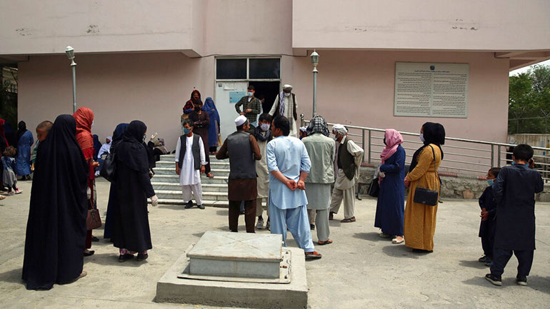 Αφγανιστάν: Τουλάχιστον 5 νεκροί σε βομβιστική επίθεση στην Γκάζνι