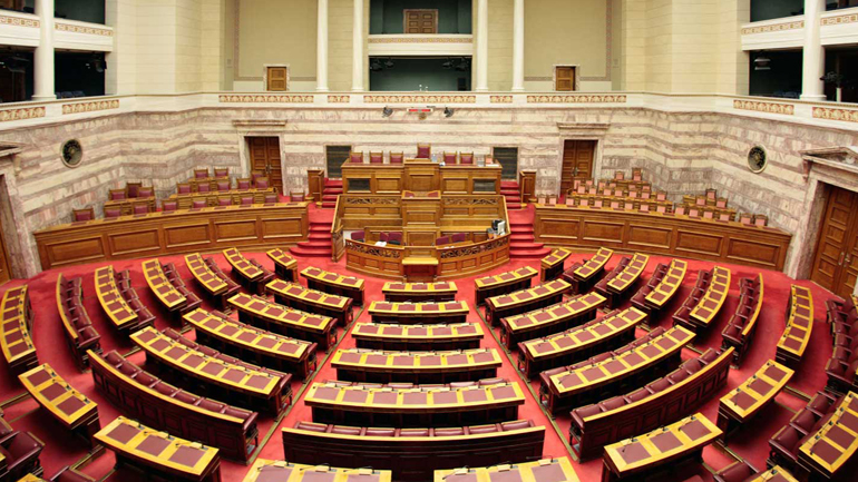 Συνεδριάσεις με άνεση…