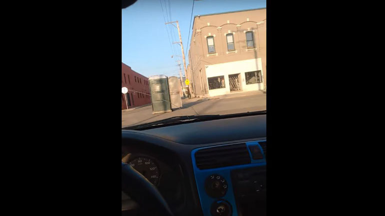 Κάτι που δεν περιμένεις να σε προσπεράσει στον δρόμο…