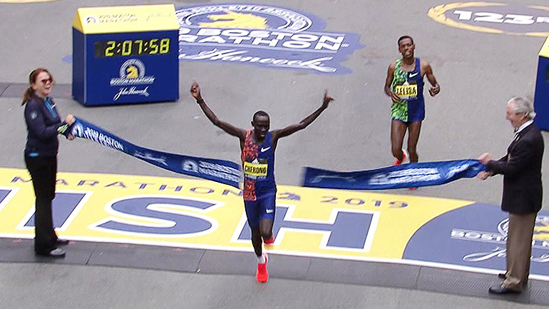 Τσερόνο: «Μας αιφνιδίασε η εξάπλωση του ιού, αλλά η ζωή είναι πιο σημαντική από τους αγώνες»