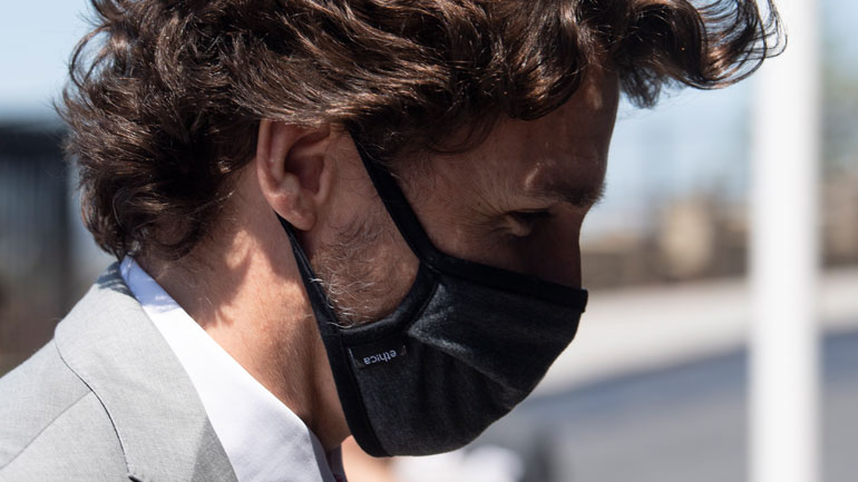 Καναδάς: Ο Τζάστιν Τριντό φοράει τη μάσκα, όταν είναι απαραίτητο