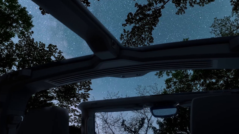 Το νέο Hummer διαθέτει μία εκπληκτική οροφή