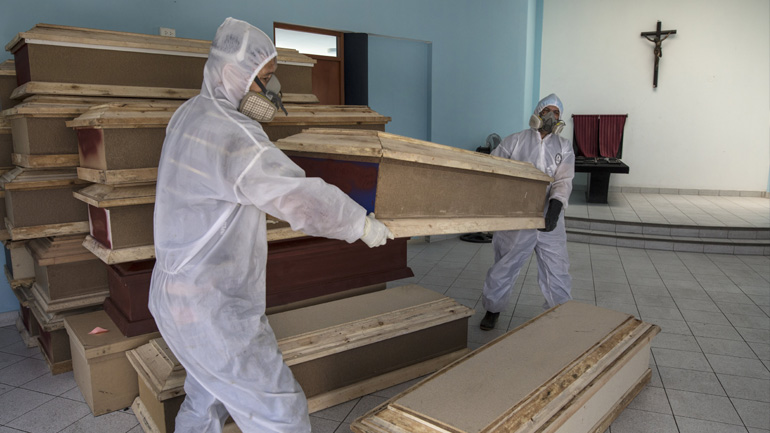 Περού: Ξεπέρασαν τους 3.000 οι θάνατοι από τον κορωνοϊό